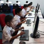 Penggunaan Teknologi Dalam Kelas