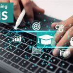 “program E-learning Dengan Tutor Ahli”