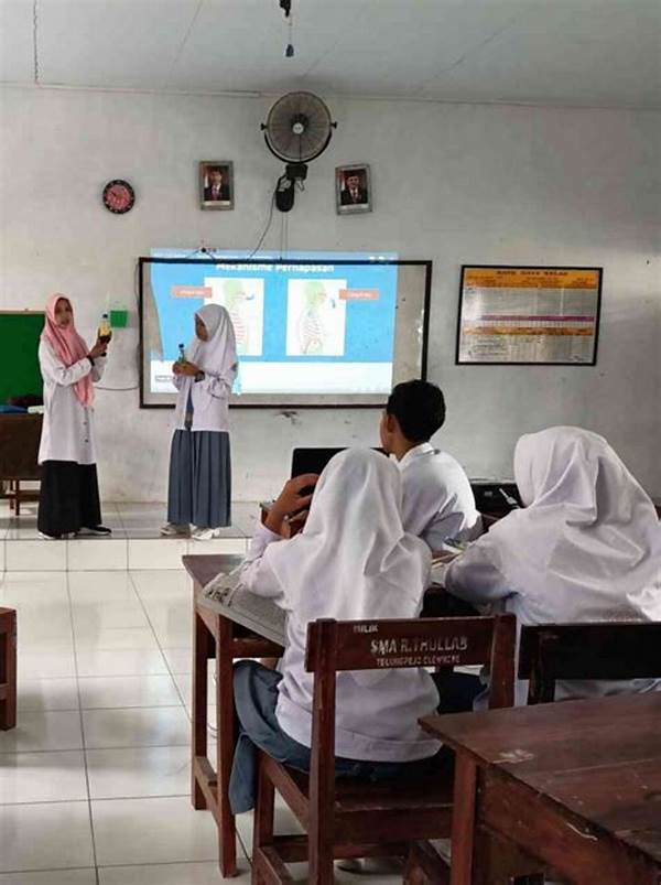 Penggunaan Alat Peraga Interaktif